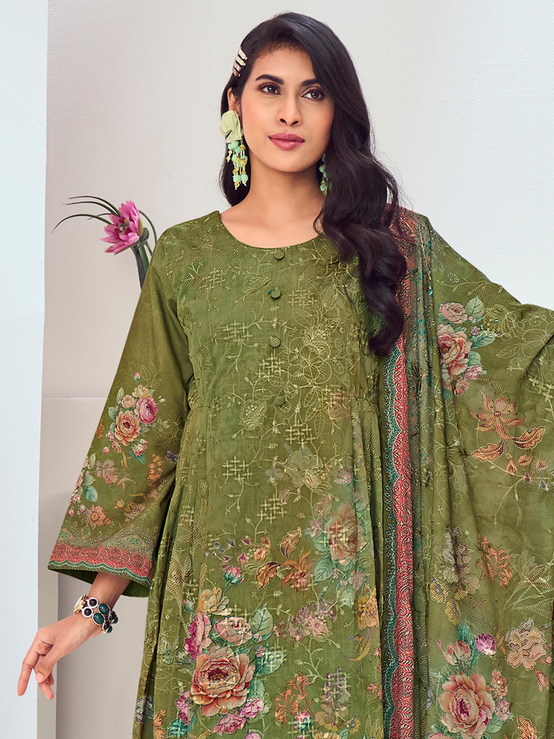 Green Muslin Embroidered Indian Suit | Floral Digital Print with Resham Thread Work & Sequin