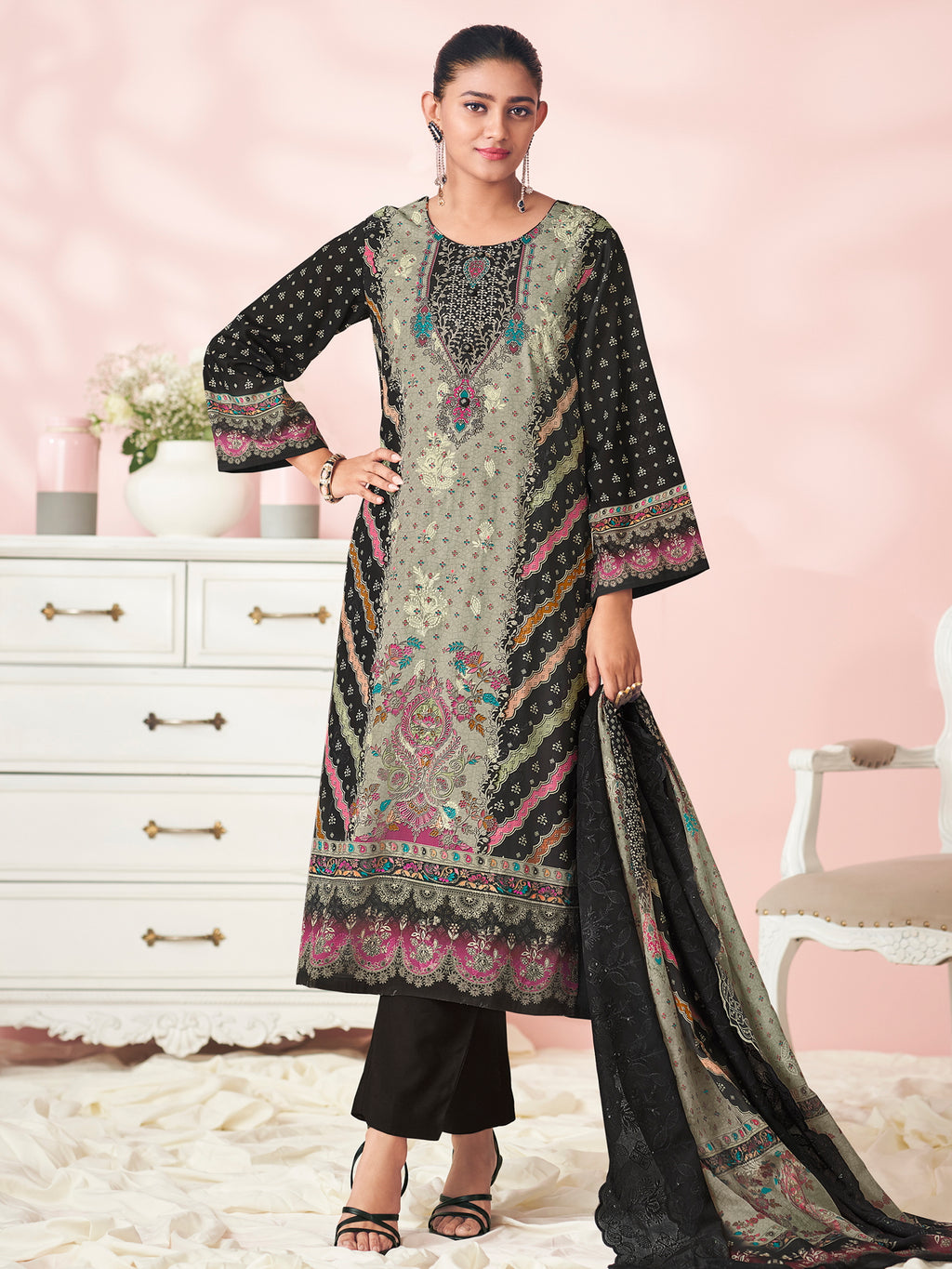 Ebony Elegance Ethnic Suit Set | Floral Digital Print with Resham & Sequin Embroidery