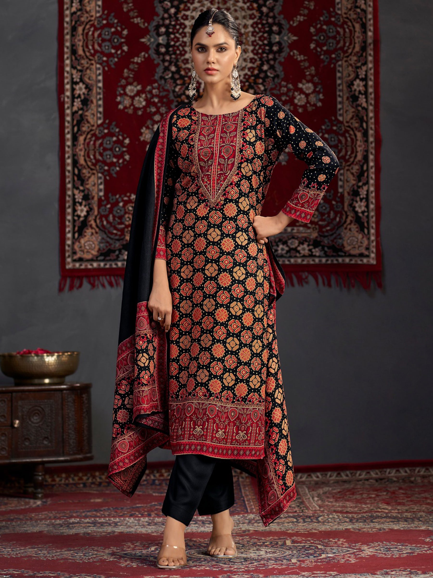 Black Pashmina Digital Print Dress Material | Jari Work & Sequin Embellished Suit