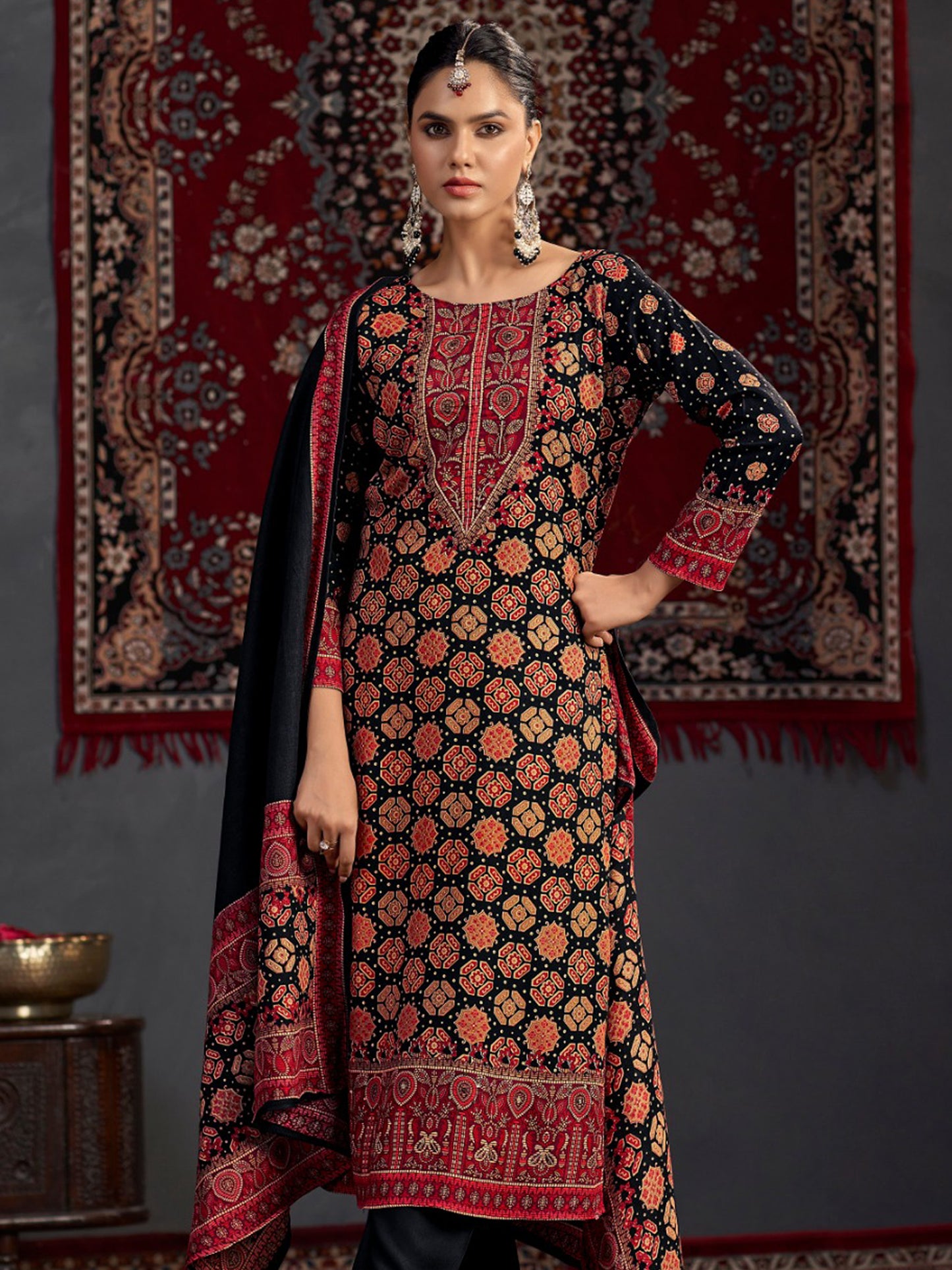 Black Pashmina Digital Print Dress Material | Jari Work & Sequin Embellished Suit| Unstitched Fabric