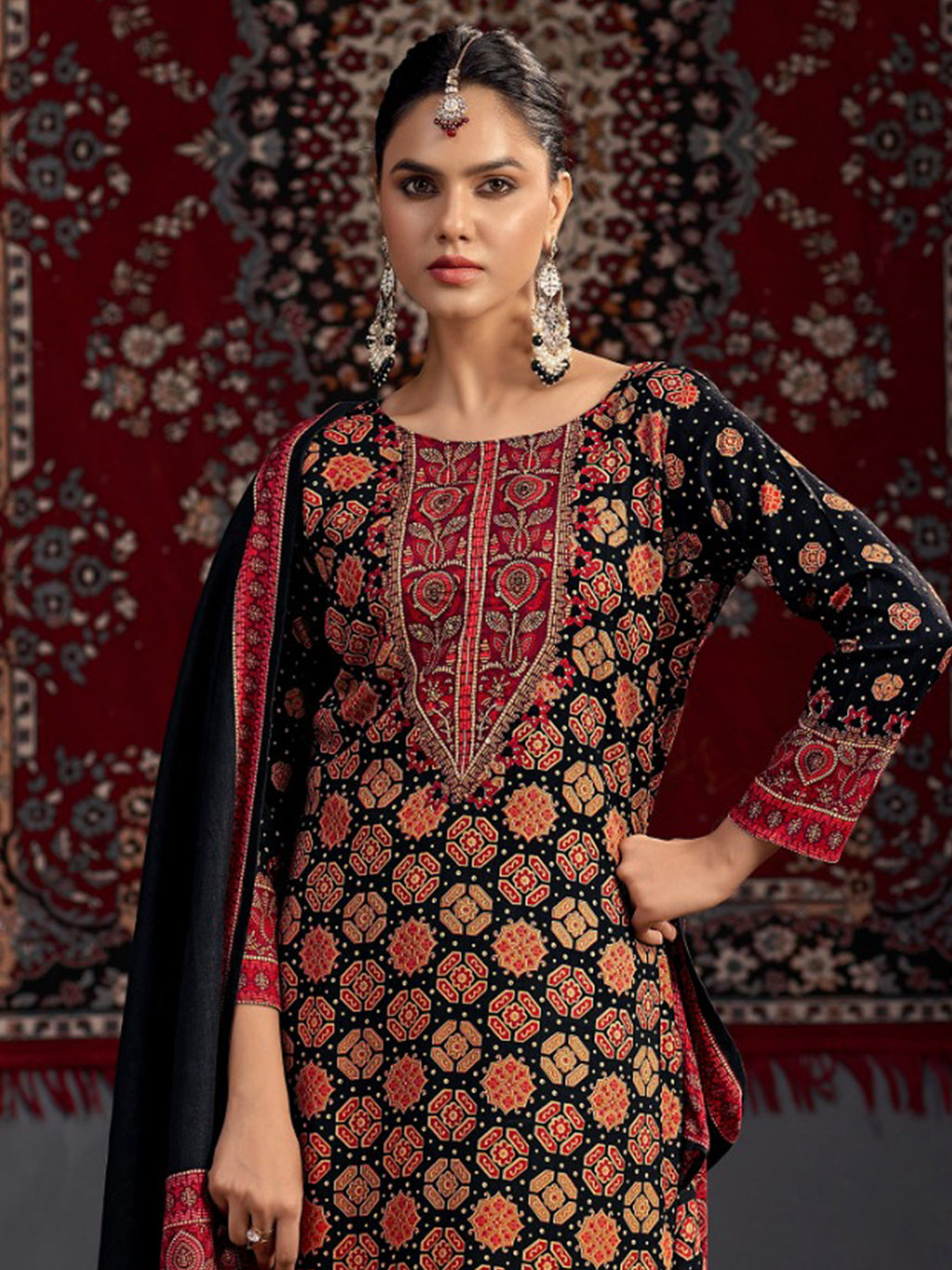 Black Pashmina Digital Print Dress Material | Jari Work & Sequin Embellished Suit