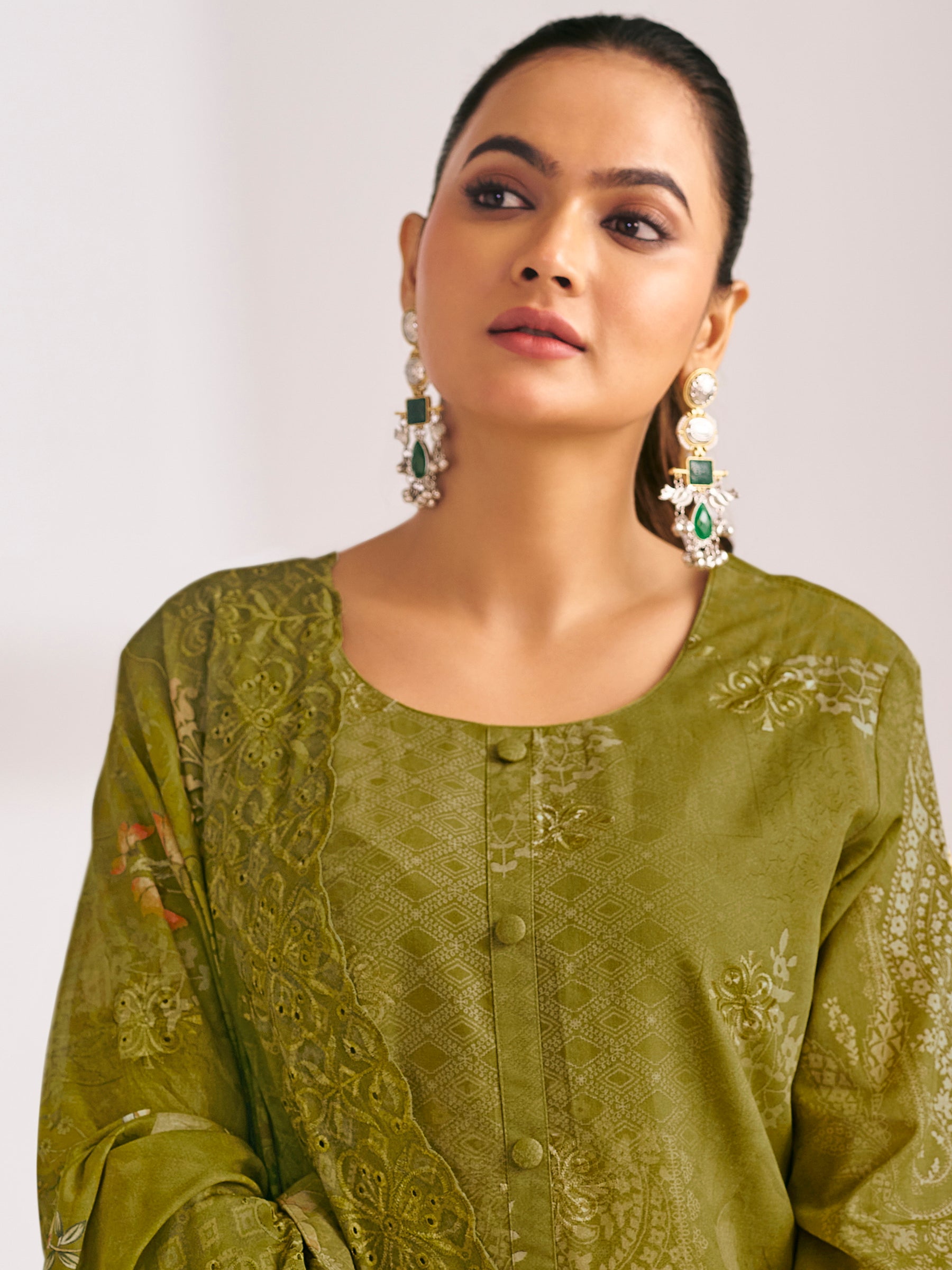 Olive Lawn Cotton Digital Print Suit | Floral Design with Resham Thread Work