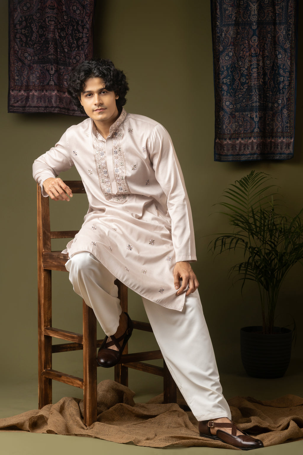 Majestic Purple Silk Kurta Set | Hand-Weaved Embroidered Festive Royalty