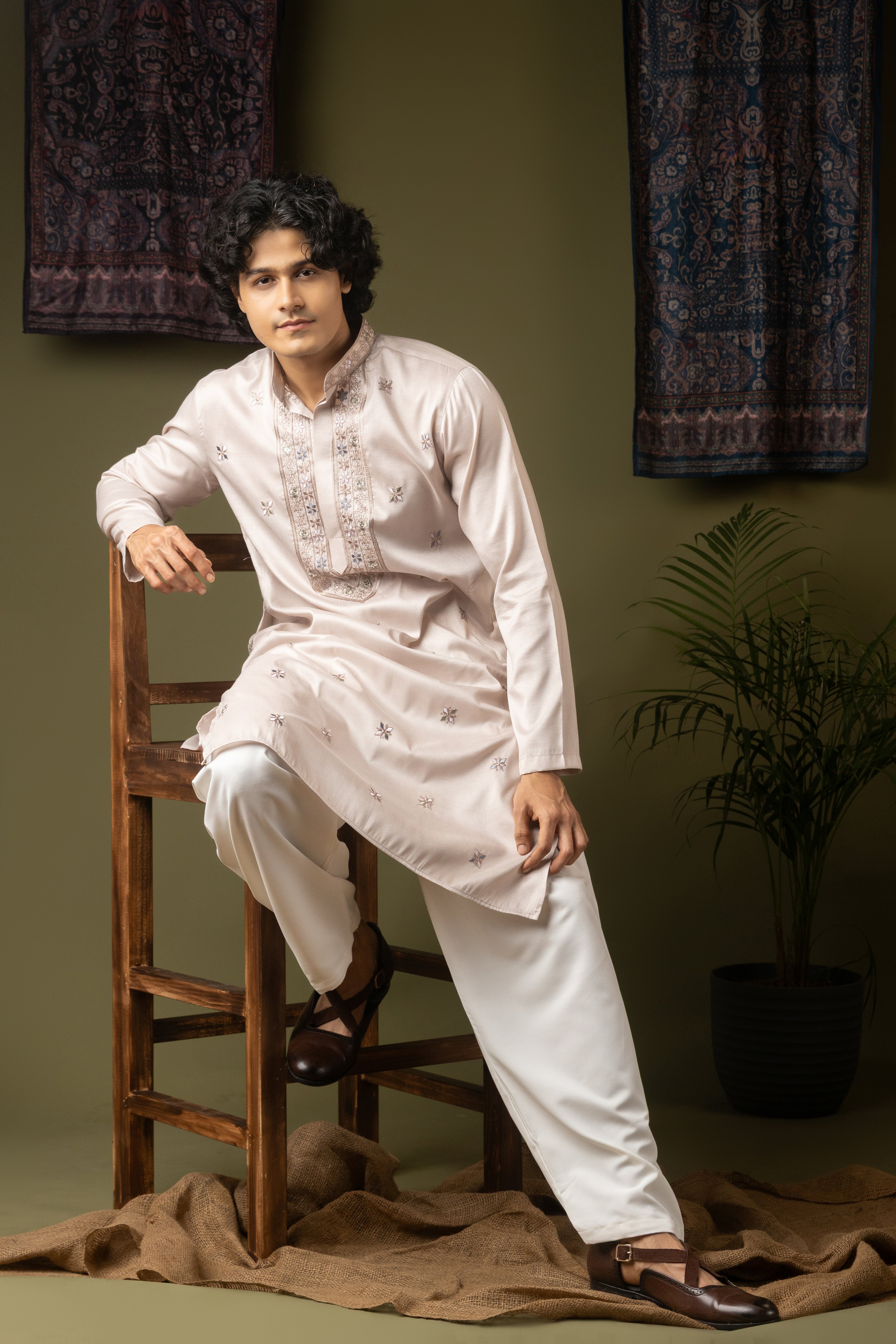 Majestic Purple Silk Kurta Set | Hand-Weaved Embroidered Festive Royalty