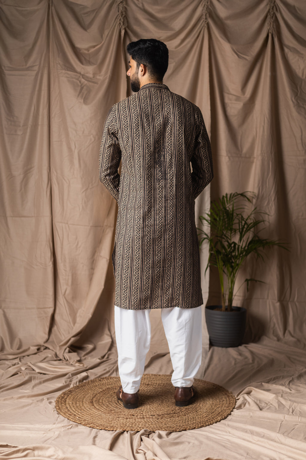 Timeless Black Modal Silk Motifs Kurta Set | Sophisticated Festive Wear