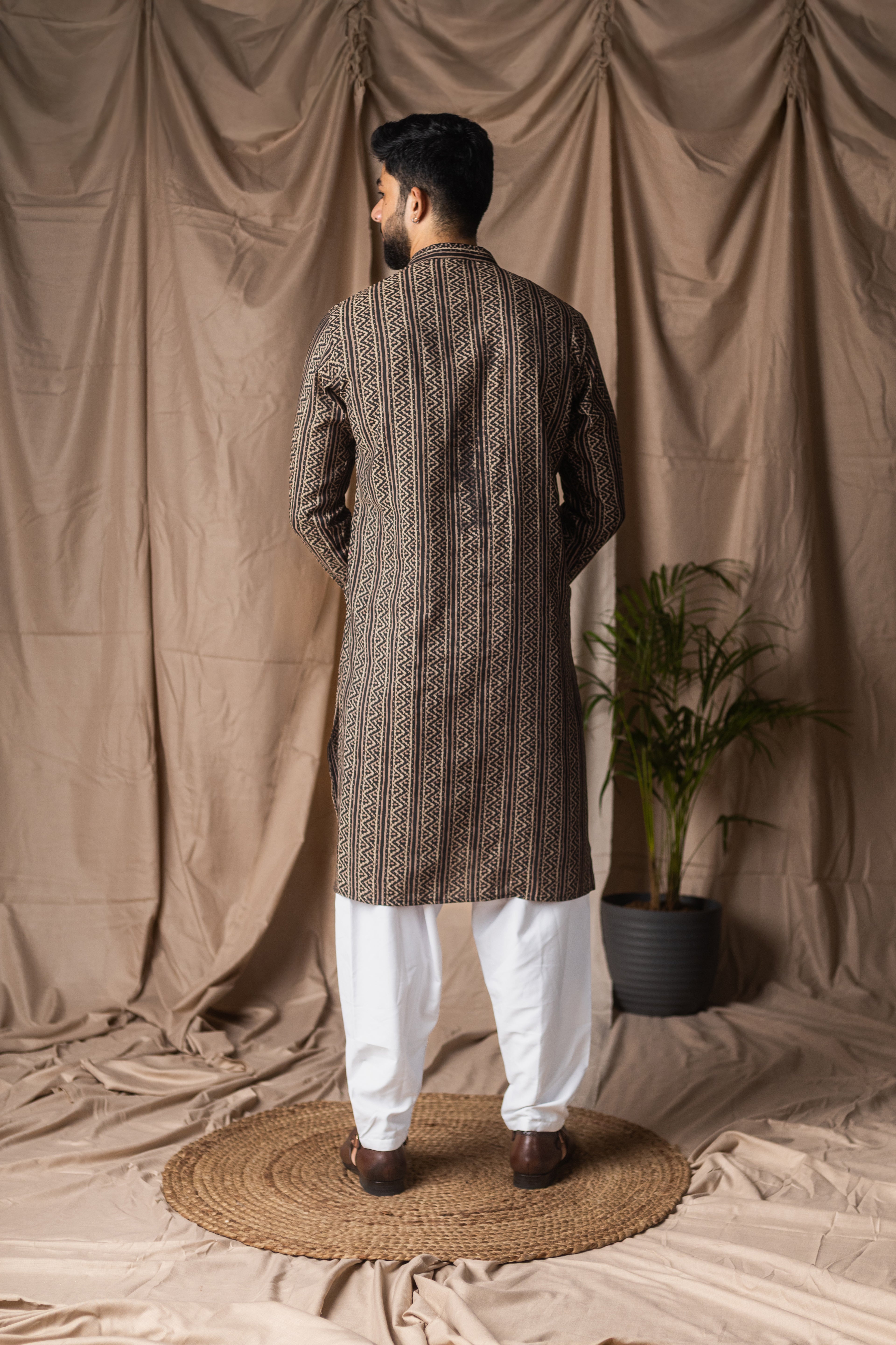 Timeless Black Modal Silk Motifs Kurta Set | Sophisticated Festive Wear