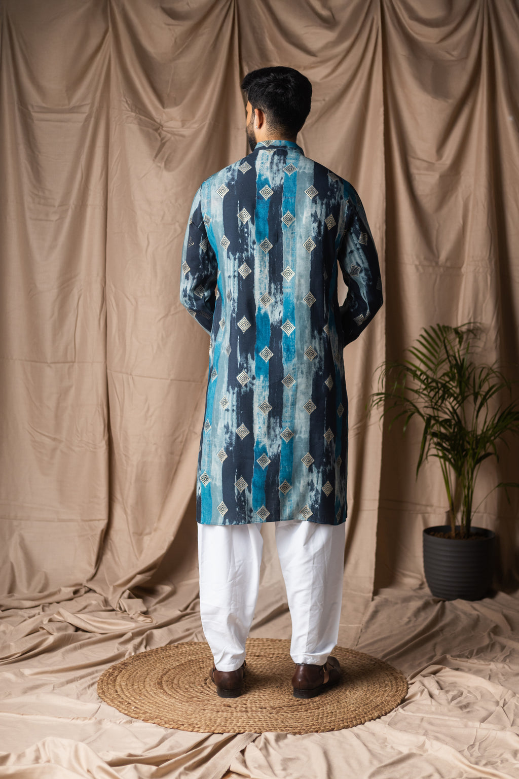 Serene Blue Modal Silk Tie-Dye Kurta Set | Artistic Festive Charm