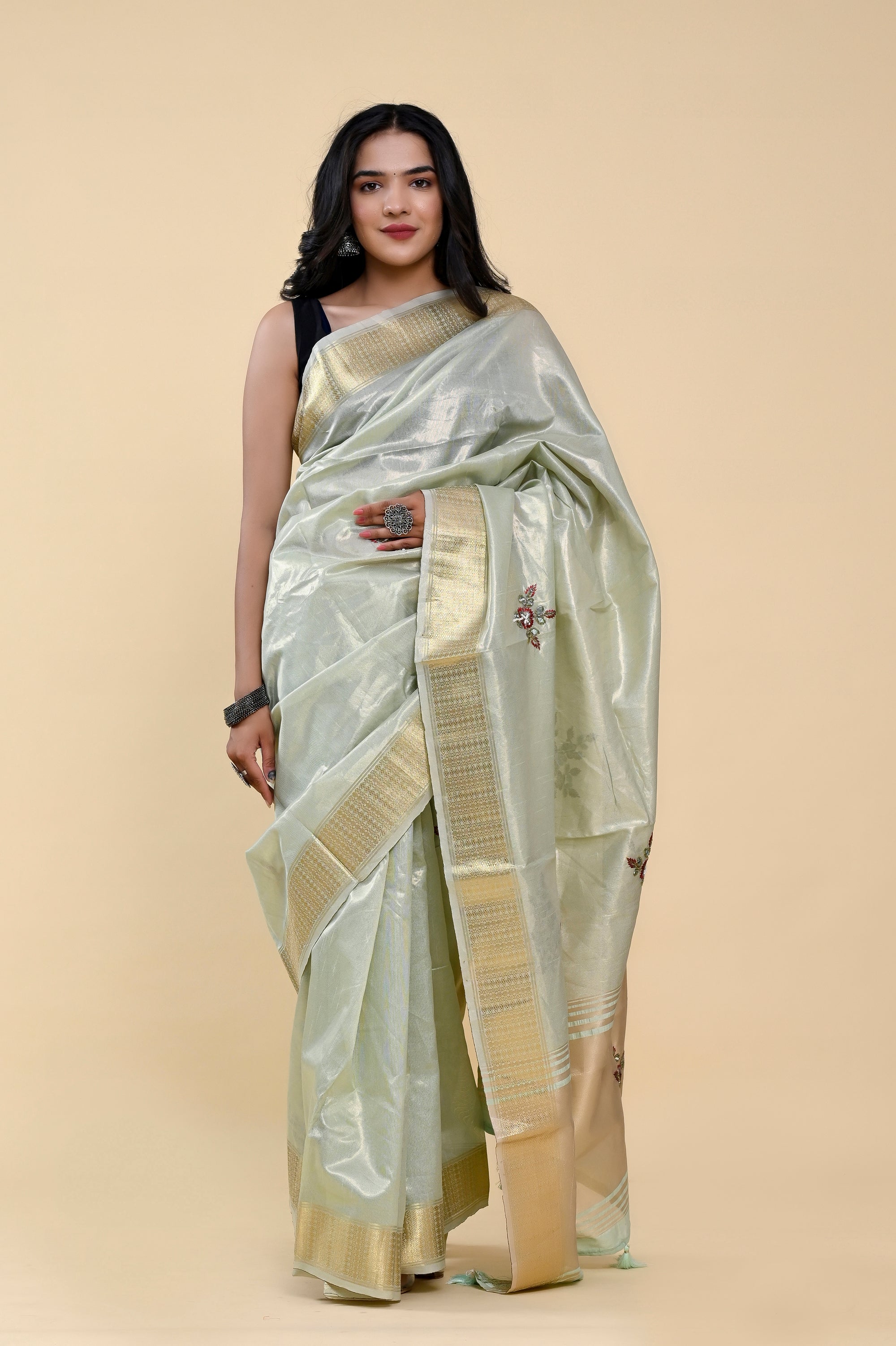 Emerald Mist Jacquard Cotton Saree | Hand-Embroidered Pearl & Thread Work Freshness