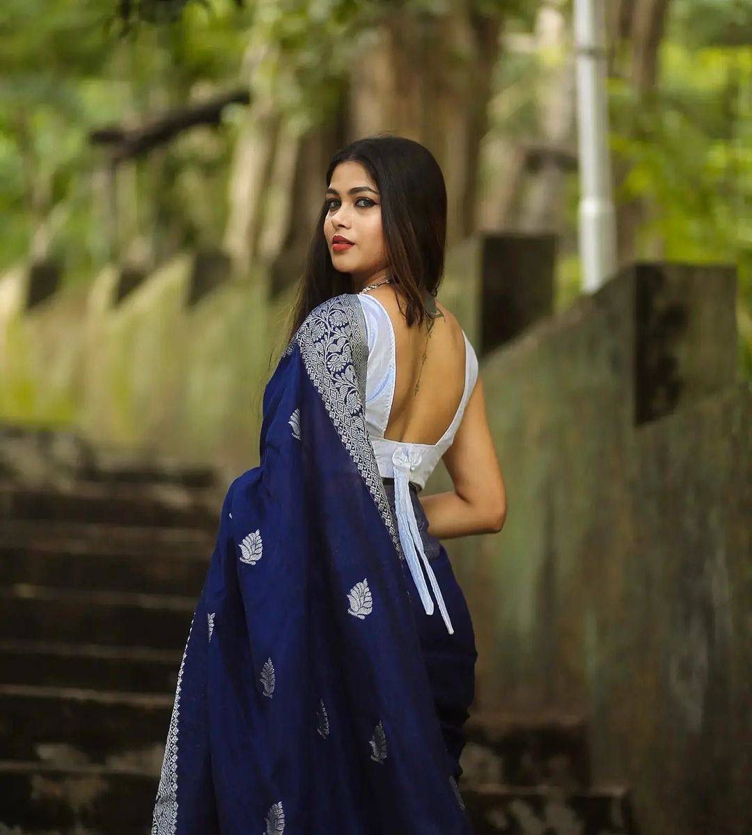 Navy Blue Silver Soft Lichi Silk Saree | Rich Pallu & Jacquard Work Couture