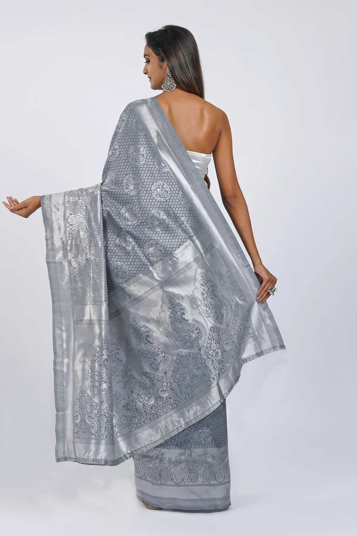 Ethereal Light Grey Soft Lichi Silk Saree | Jacquard Border Couture