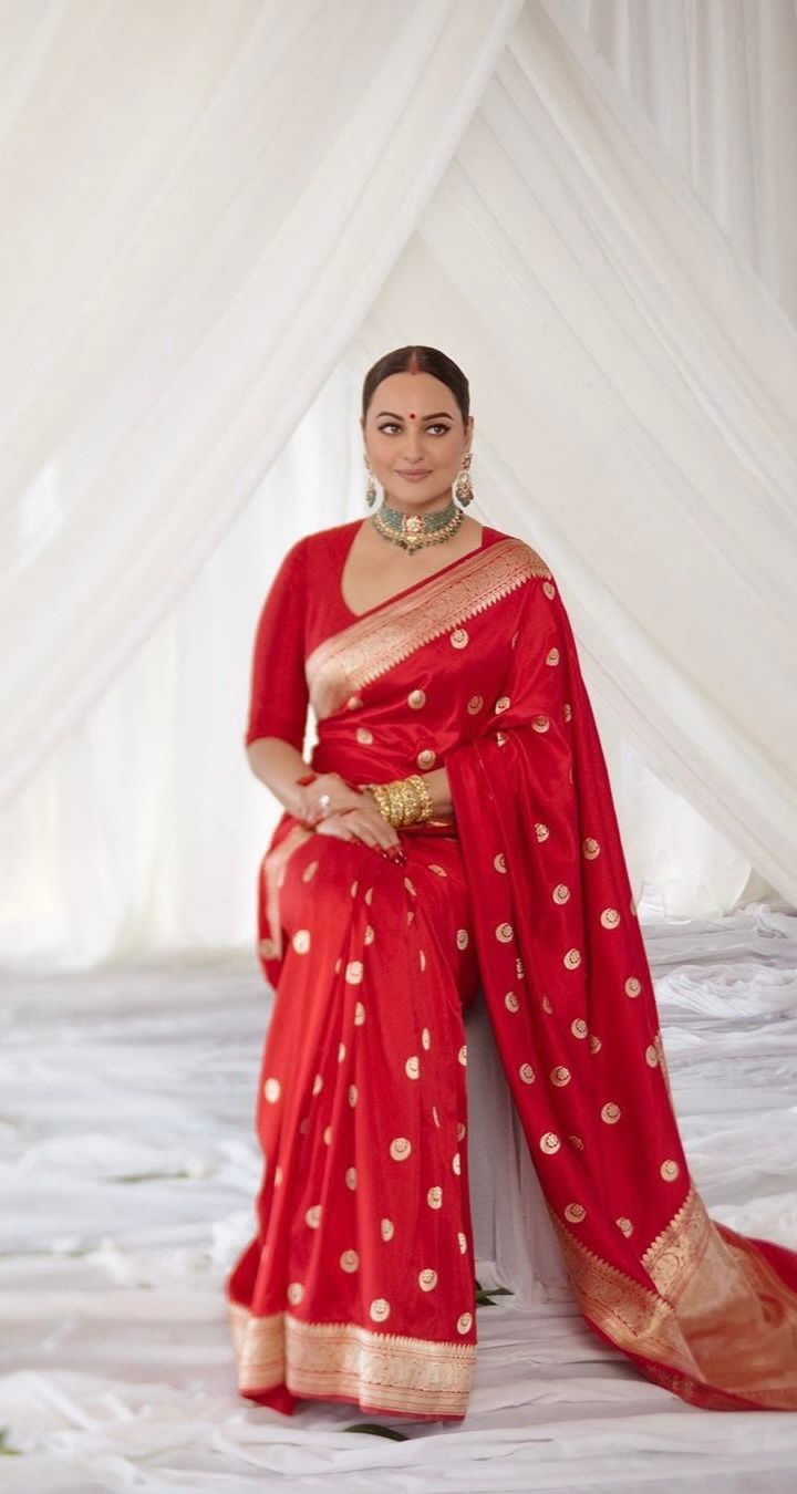 Classic Red Soft Lichi Silk Saree | Rich Pallu & Jacquard Work Couture