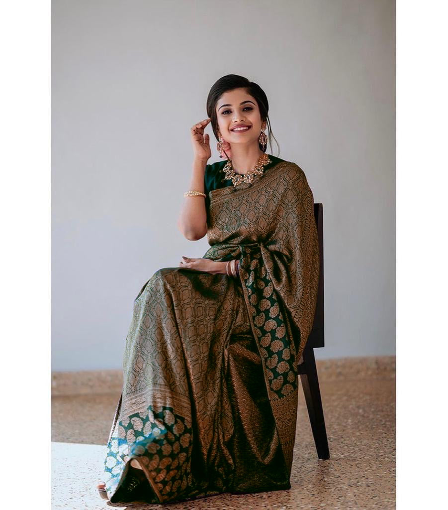 Enchanting Bottle Green Soft Lichi Silk Saree | Rich Pallu & Jacquard Work Couture