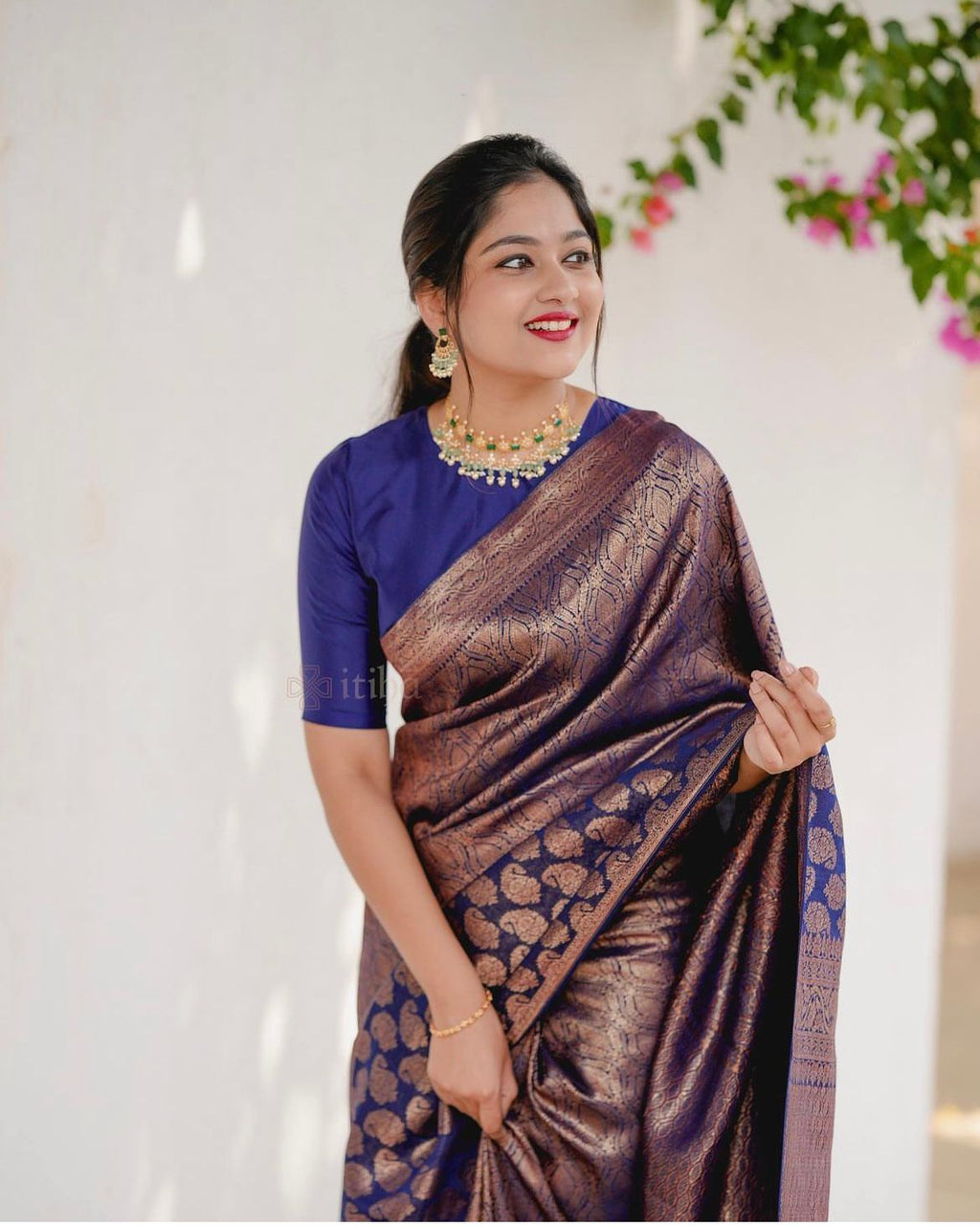Majestic Navy Blue Soft Lichi Silk Saree | Rich Pallu & Jacquard Work Couture