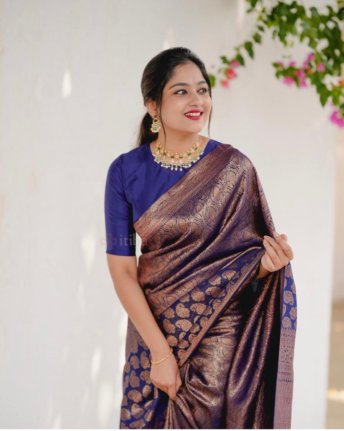 Majestic Navy Blue Soft Lichi Silk Saree | Rich Pallu & Jacquard Work Couture