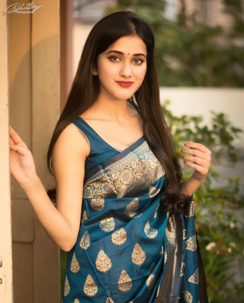 Serene Blue Soft Lichi Silk Saree | Rich Pallu & Jacquard Work Couture