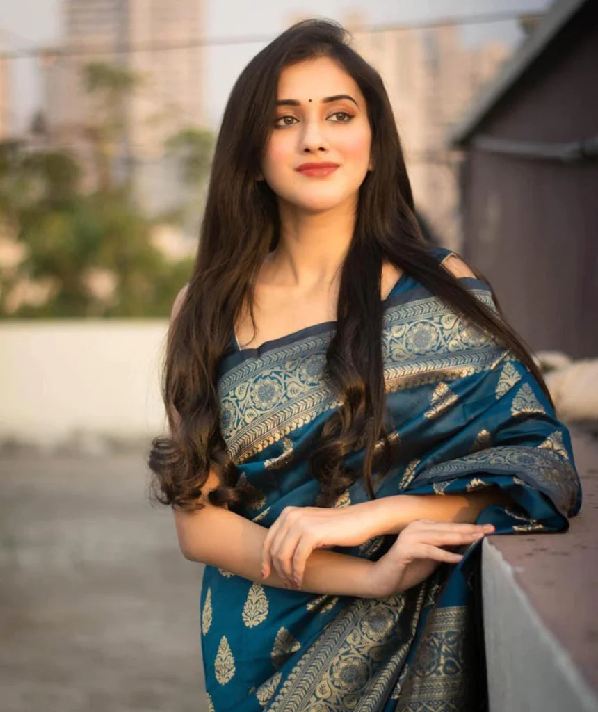 Serene Blue Soft Lichi Silk Saree | Rich Pallu & Jacquard Work Couture