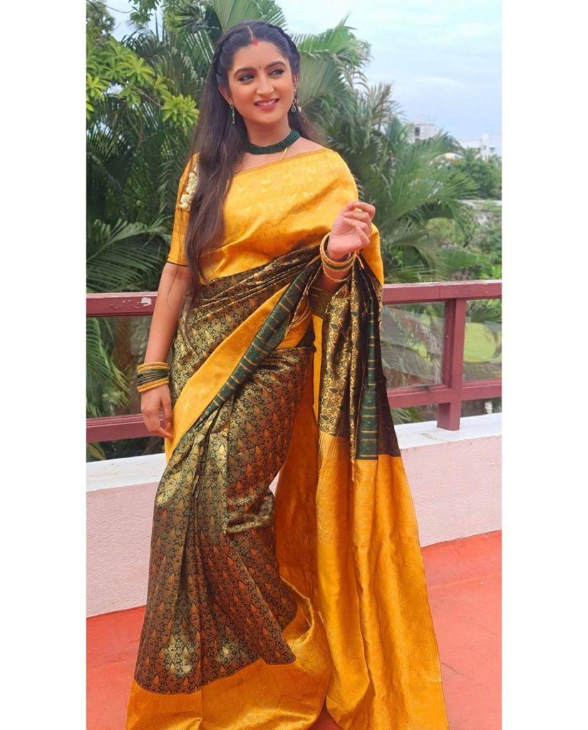 Multi-Color Soft Lichi Silk Saree | Rich Pallu & Jacquard Work Couture