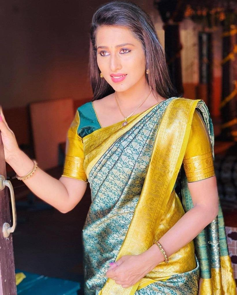 Multi-Color Soft Lichi Silk Saree | Rich Pallu & Jacquard Work Couture