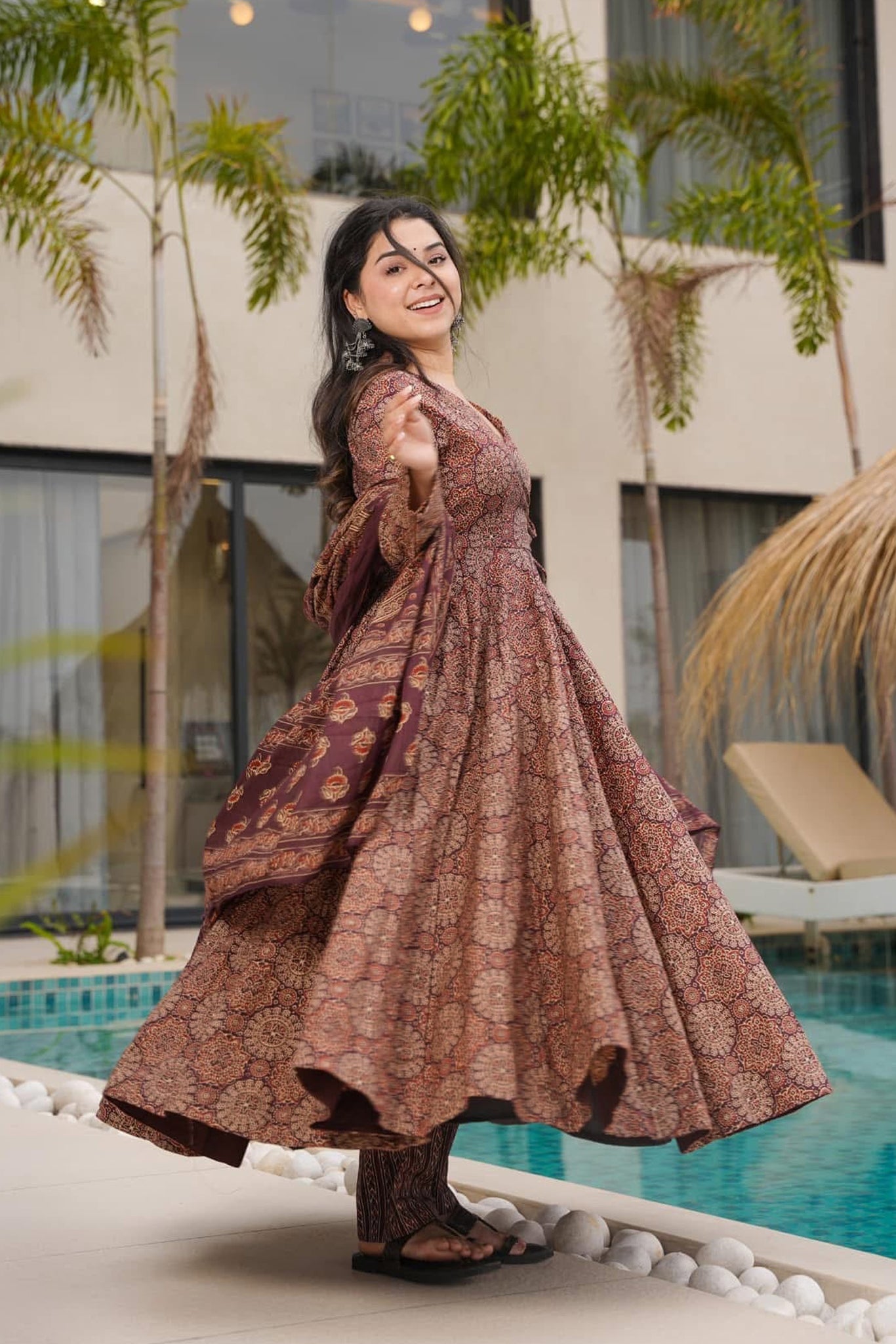Midnight Ocean Heavy Air Tex Chinon Designer Suit | Printed Regal Ensemble