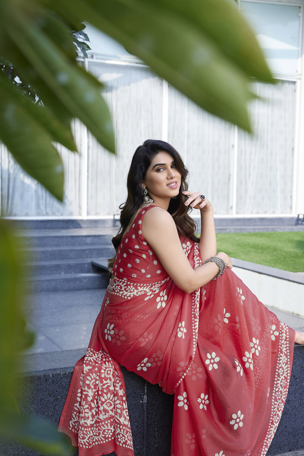 Refreshing Pista Chinon Shiffon Printed Saree | Coordinated Printed Blouse Ensemble