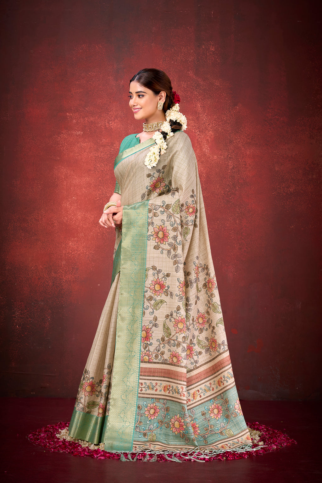 Cream Mulberry Jacquard Silk Saree | Traditional Print Elegance