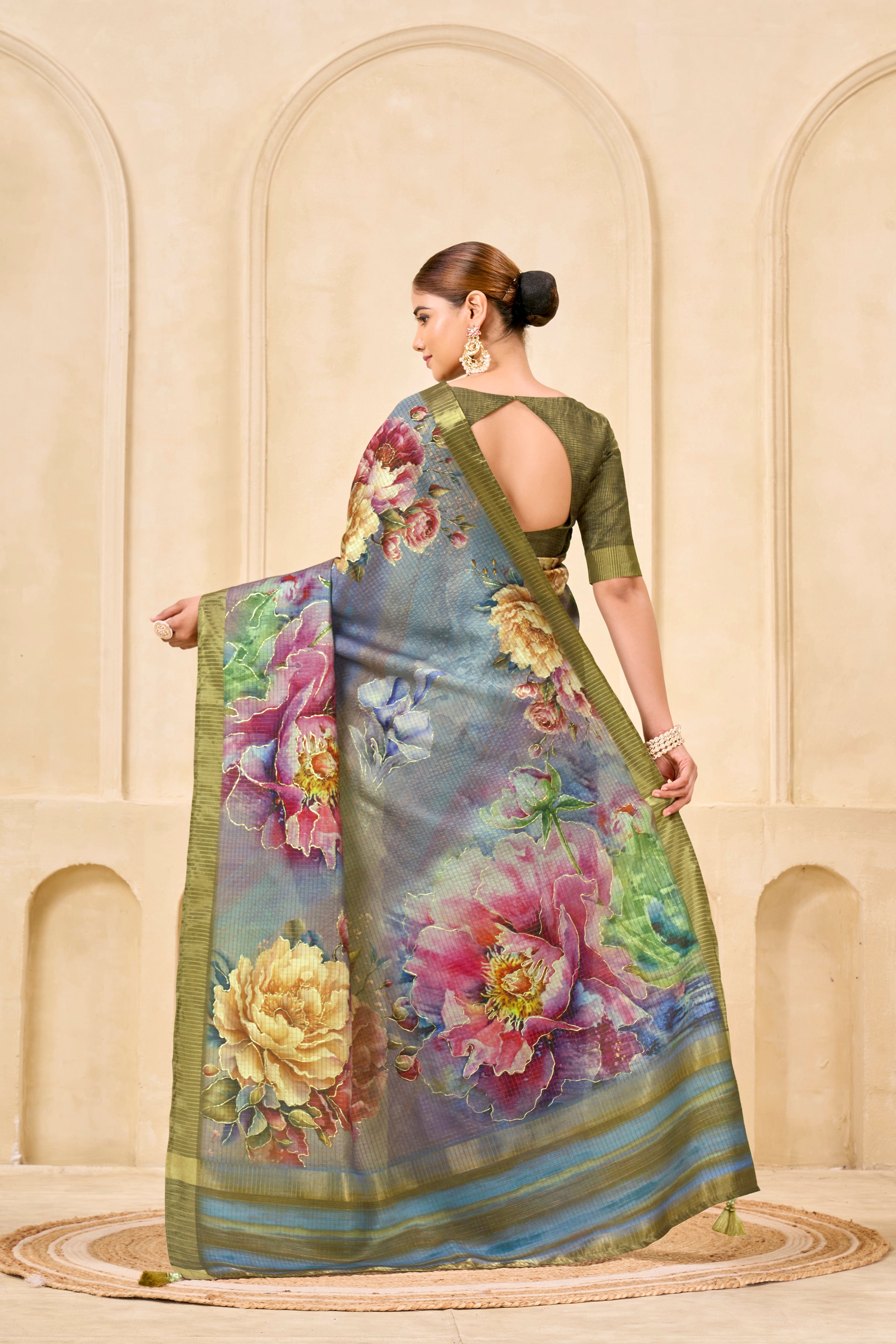 Grey Signora Zari Silk Saree | Floral Digital Print with Foil Print