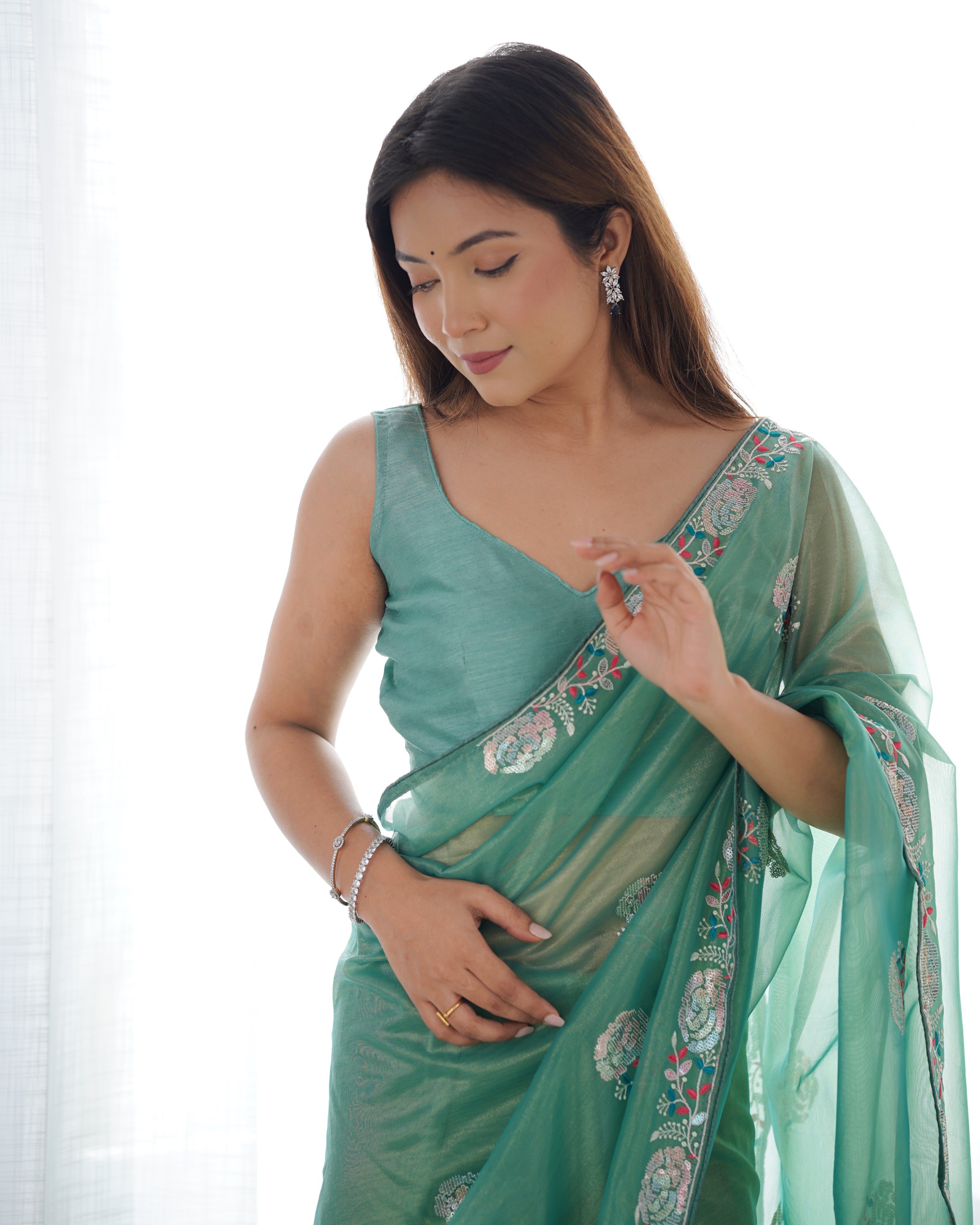 Emerald Sea Gold Twill Net Party Wear Saree | Multi Thread & Sequin Embroidered Couture