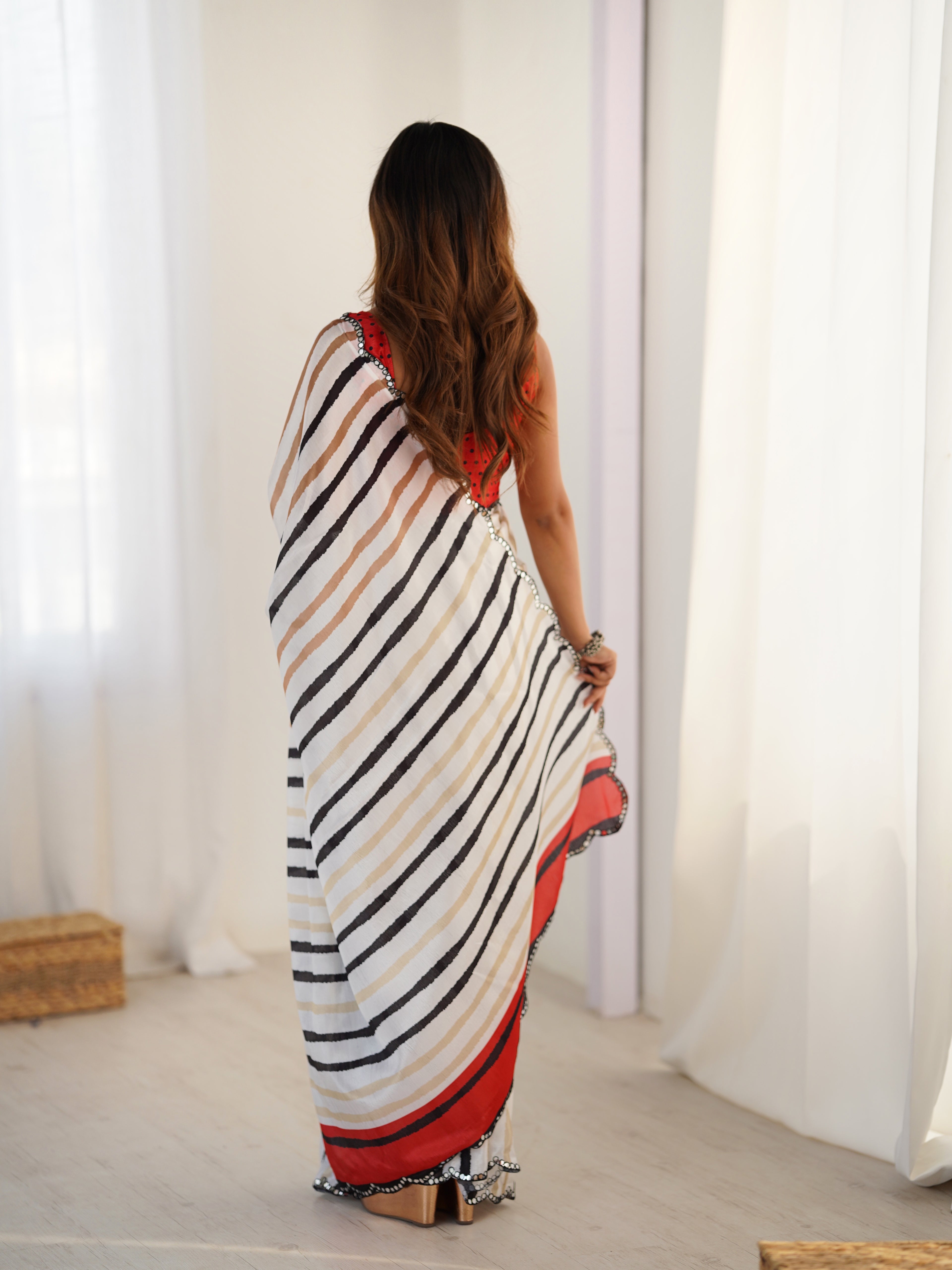 White Chinon Digital Printed Saree | Rust Blouse with Mirror Cut Work