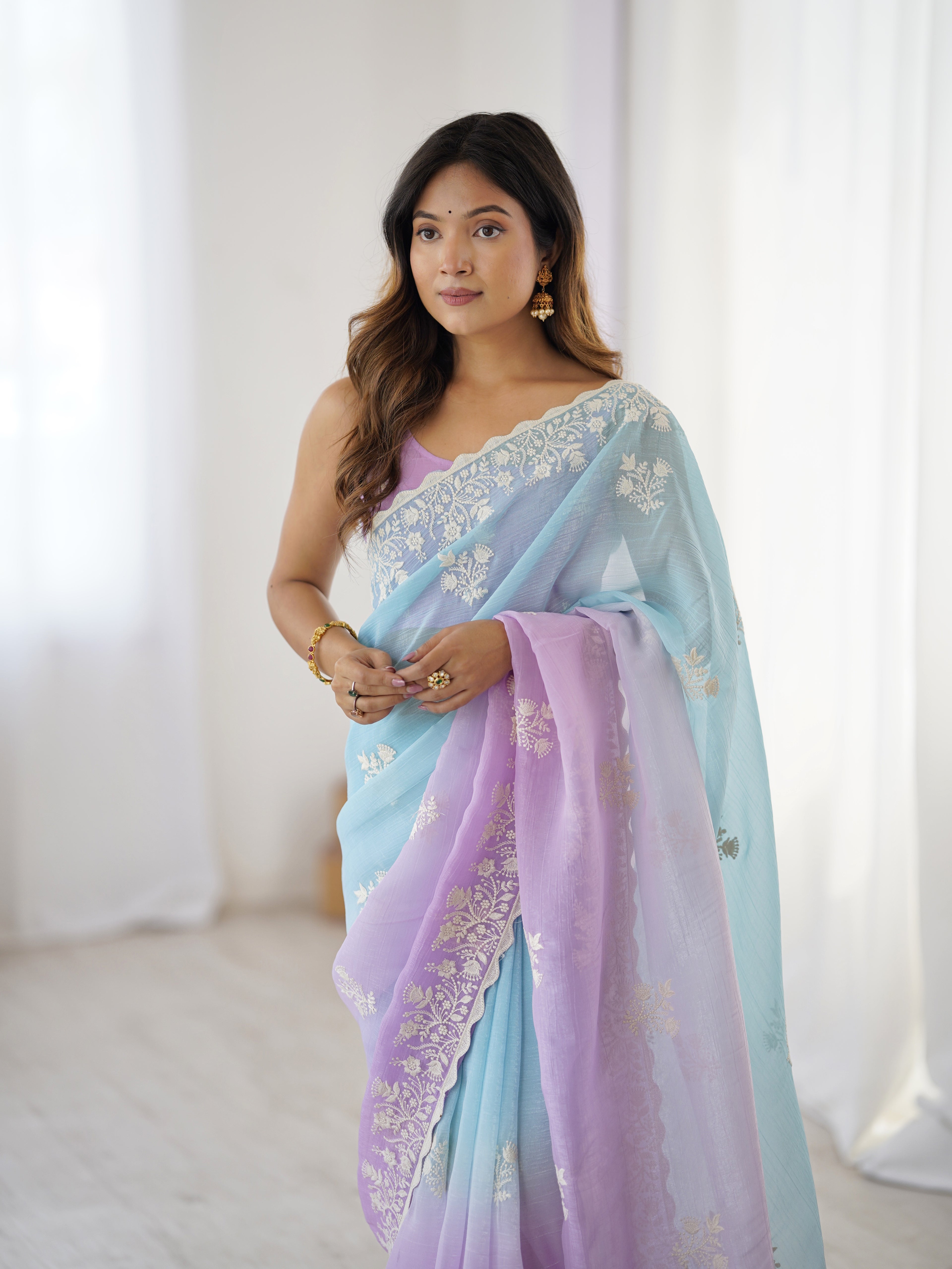 Lavender Dreams Crunchy Silk Party Wear Saree | Dual-Shaded Elegance with Embroidered Couture