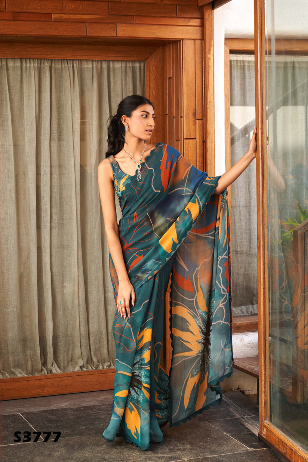 Emerald Green Bright Moss Digital Printed Saree | Designer Party Wear Couture Ensemble