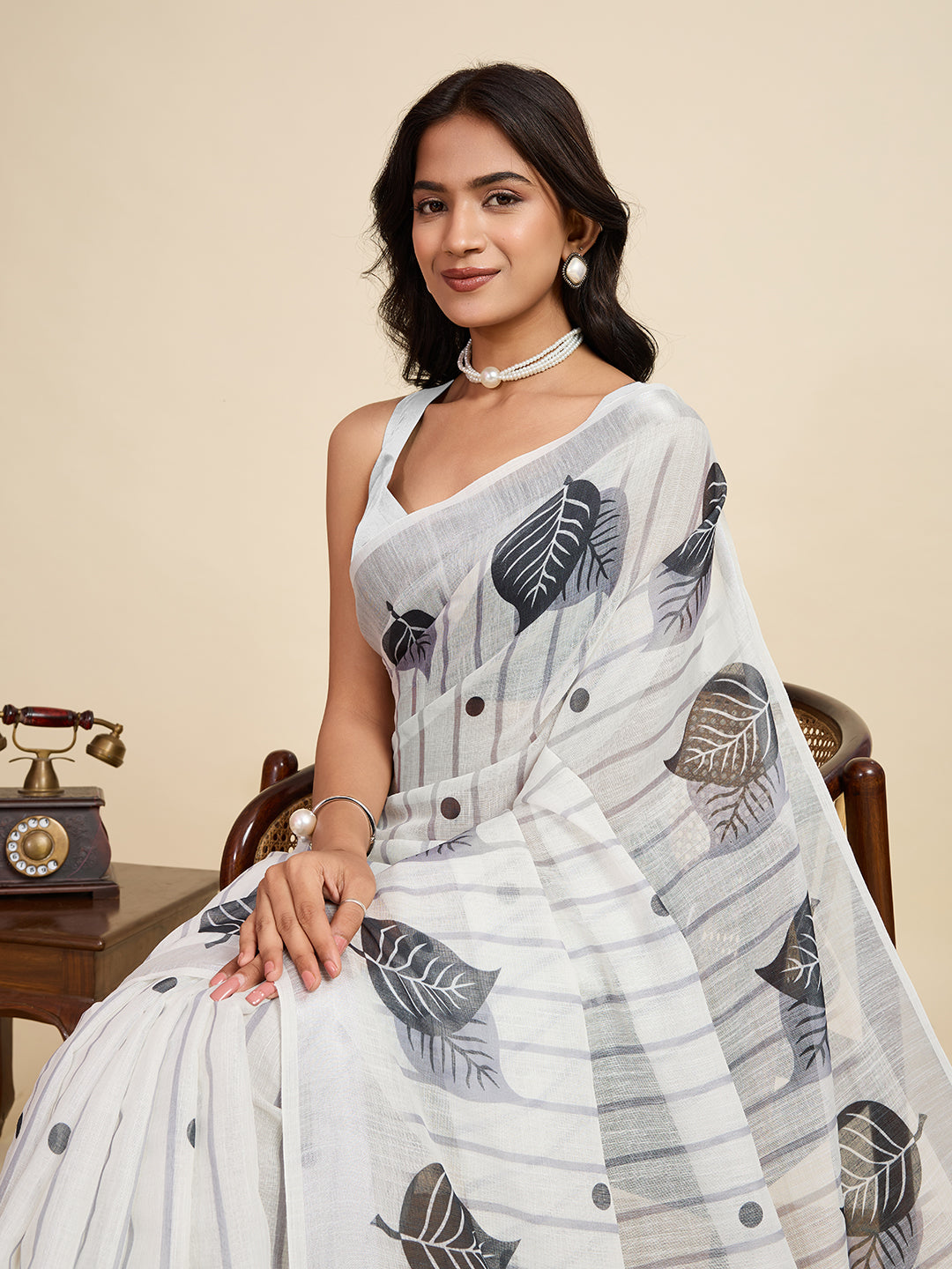 Classic Off White Linen Saree | Woven Border & Digital Print Elegance