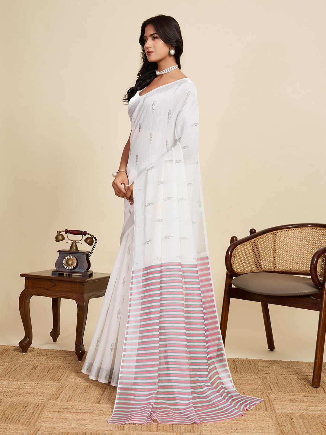 Pure Off White Linen Party Wear Saree | Woven Border & Digital Printed Design