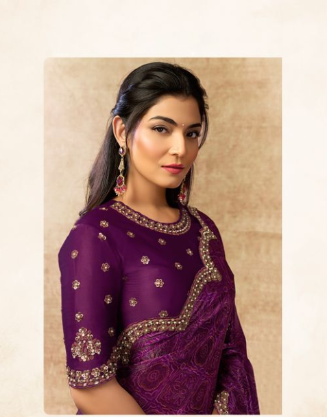 Wine Two Tone Satin Silk Saree | Dual Sequins Embroidery & Pearl Handwork with Bandhani Digital Print